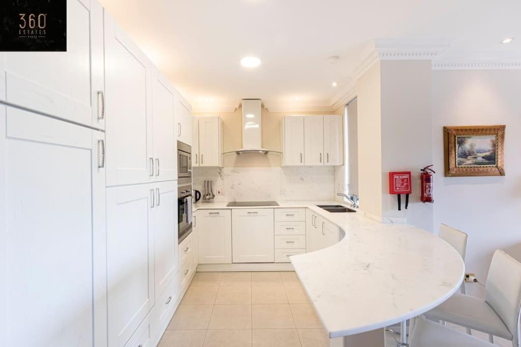 One Of A Kind, Seafront Property In St Georges Bay By 360 Estates St. Julian's Exteriör bild